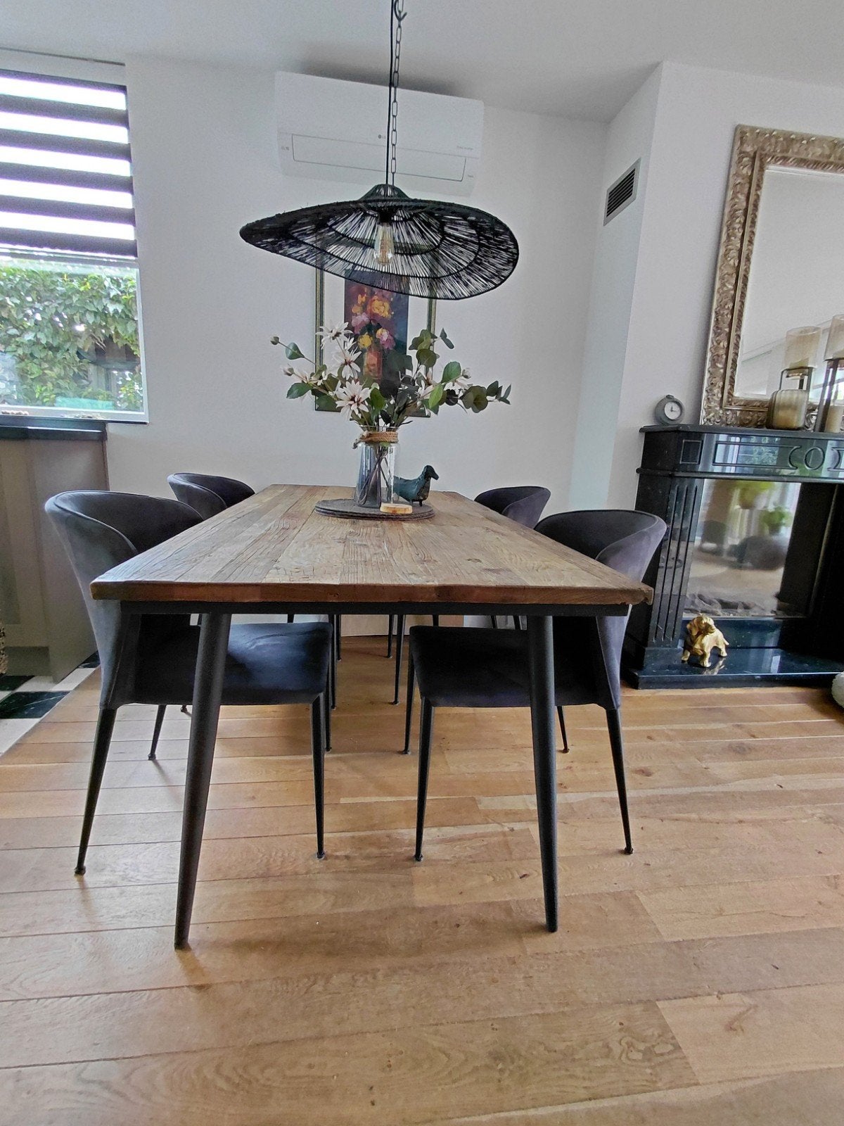 4 zwarte eethoekstoelen, Ophalen, Zwart, Zo goed als nieuw, Vier