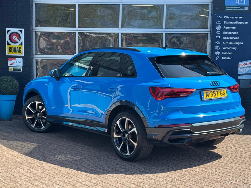 Audi Q3 35 TFSI Pro Line S, Auto's, 12 maanden, Euro 6, Blauw, Bedrijf