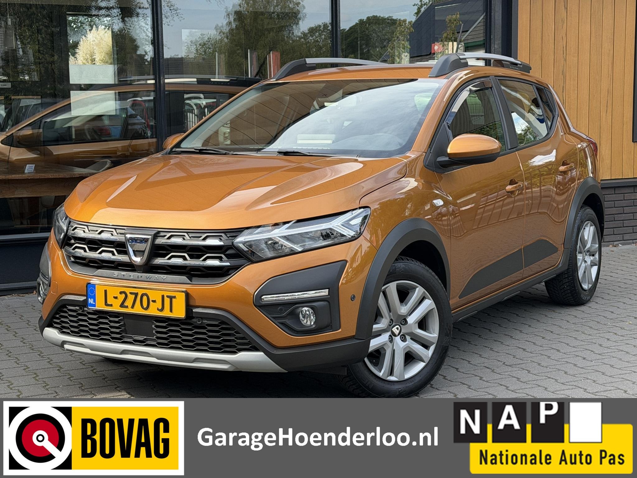 Dacia Sandero Stepway 1.0 TCe 90 Stepway Navigatie, Trekhaak, Auto's, Voorwielaandrijving, Gebruikt, Euro 6, Overige kleuren