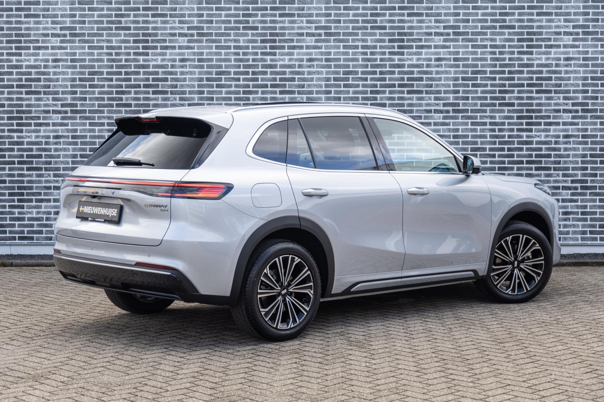 Geely Starray EM-i 1.5 Max+ | 136km Elektrisch bereik | Stoe, Auto's, Euro 6, 4 cilinders, Starray EM-i, 1790 kg
