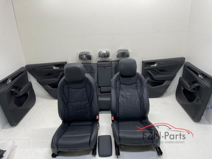 VW Tiguan 571 R-Line Interieur Leer met deurpanelen, Auto-onderdelen, Interieur en Bekleding, Ophalen of Verzenden, Gebruikt