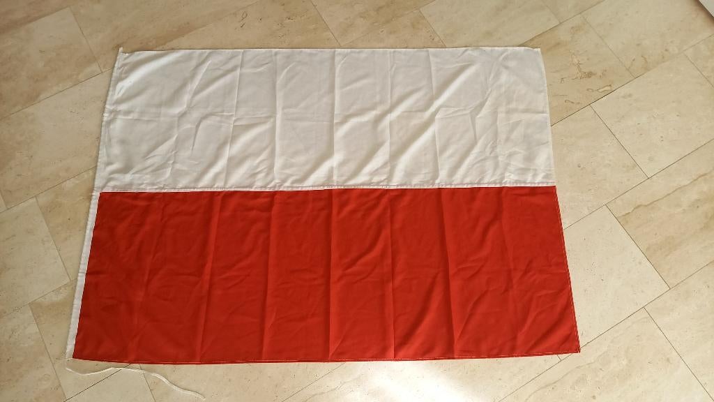 Katoenen Poolse vlag, Diversen, Vlaggen en Wimpels, Ophalen, Zo goed als nieuw