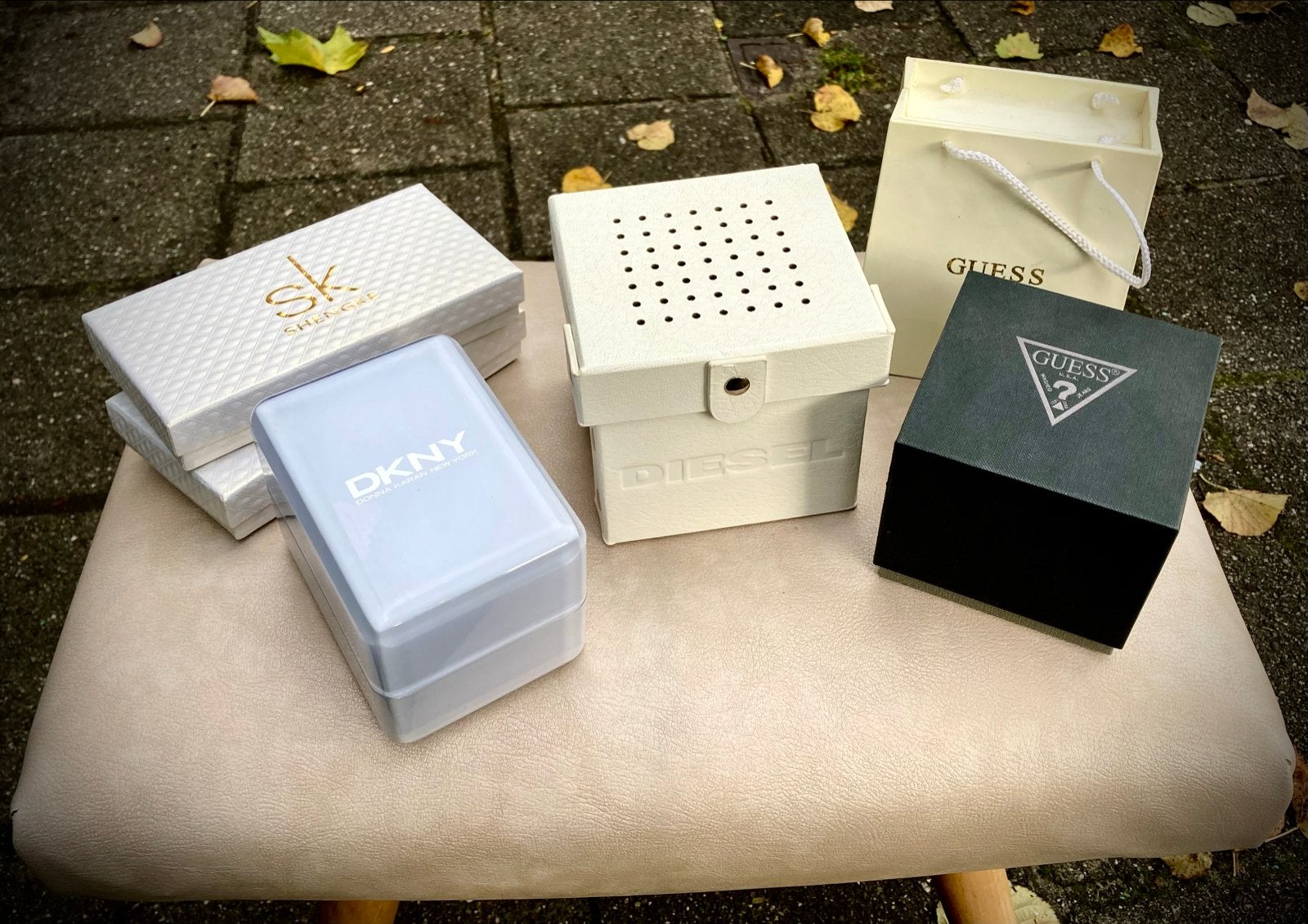 Diverse horlogedozen en geschenkverpakkingen, Ophalen of Verzenden, Gebruikt