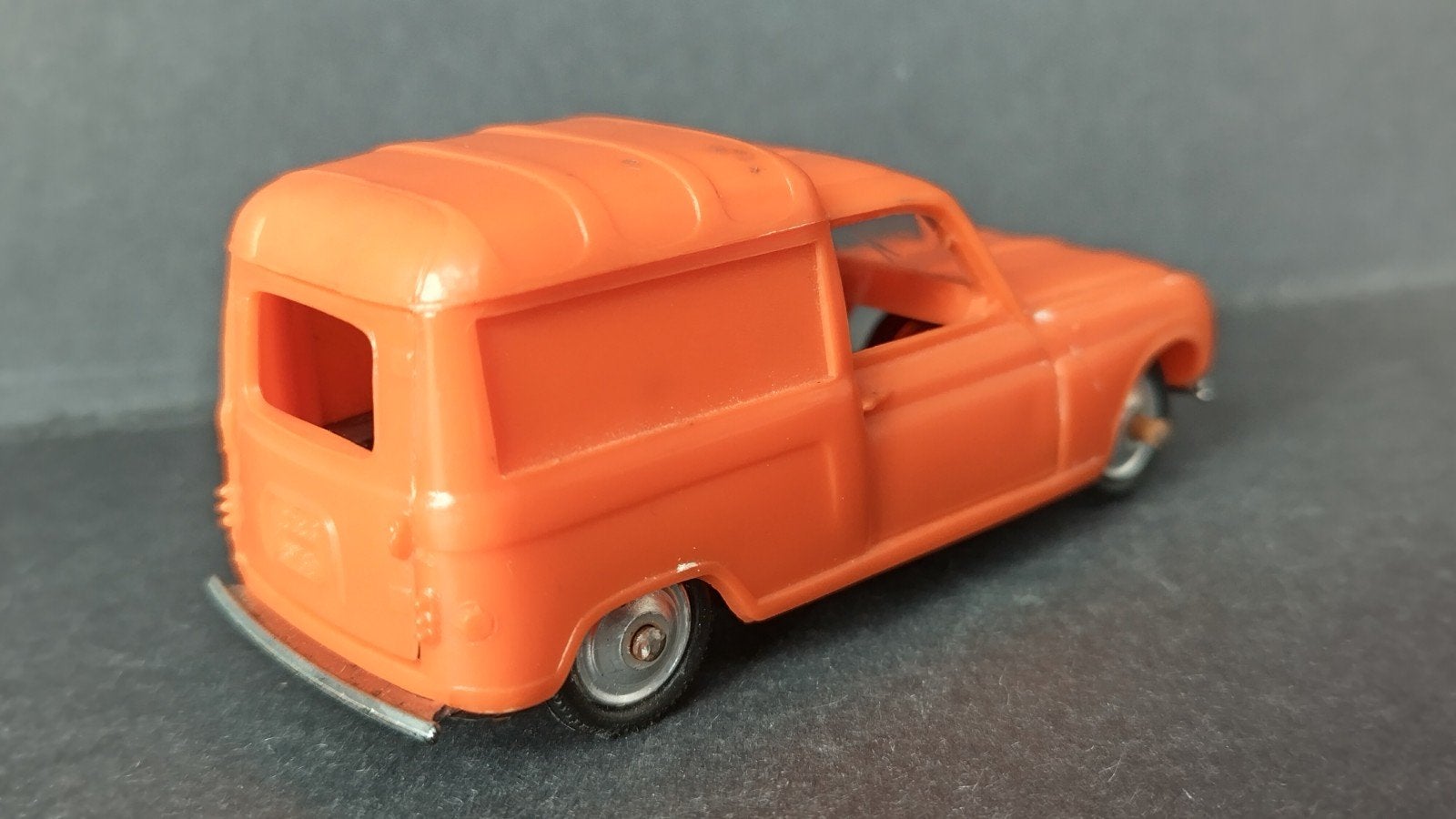 Renault 4 F4 1:43 Norev Plastique pol, France, Verzenden, ., Norev