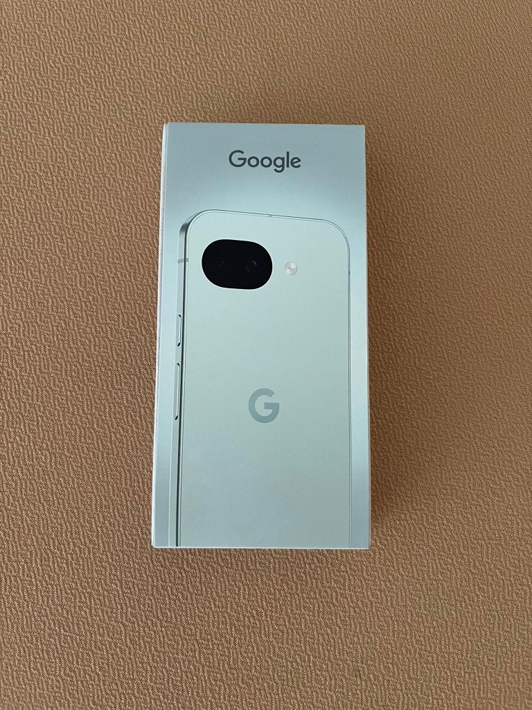 Google Pixel 10a 128gb NIEUW in SEAL met FACTUUR, Ophalen, Nieuw, Klassiek of Candybar, Zonder simlock
