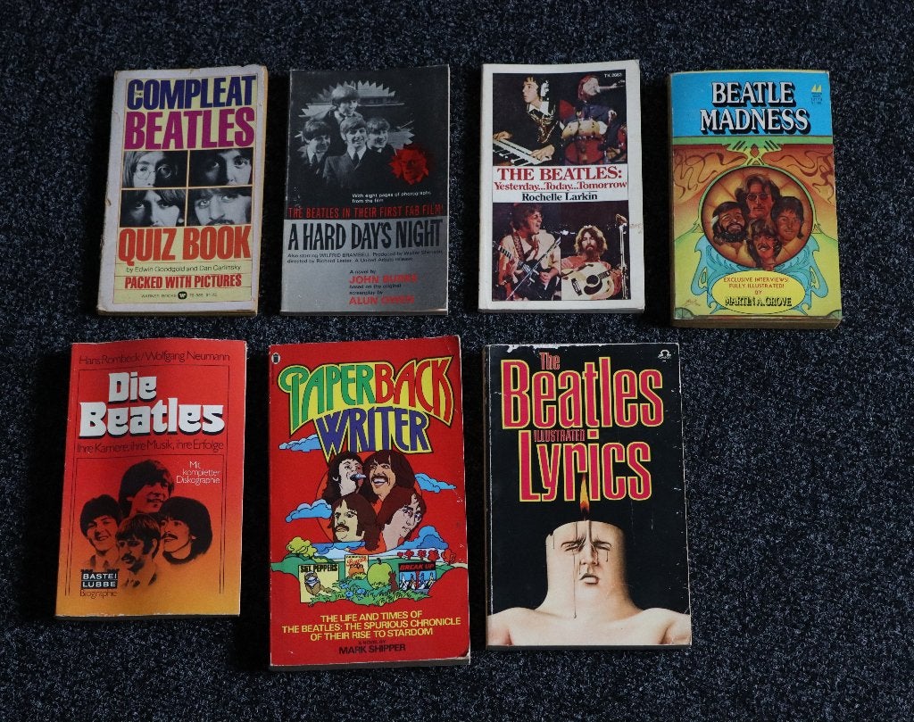 Beatles boeken,7 st., o.a. “Unseen Archives”., Gelezen, Artiest, Diverse auteurs, Ophalen of Verzenden