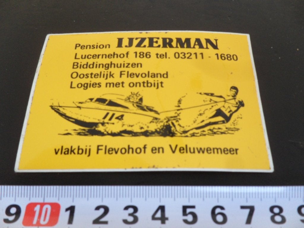 sticker Biddinghuizen Pension IJZERMAN Lucernehof 186, Ophalen of Verzenden, Zo goed als nieuw