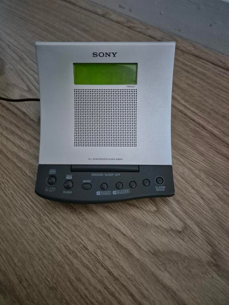 Sony ICF-C703 PLL Synthesized Clock Radio, Ophalen, Gebruikt, Radio