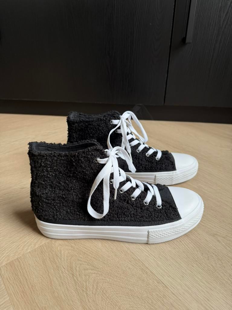 Teddy gympen maat 39, Zwart, Nieuw, Ophalen of Verzenden, Sneakers of Gympen