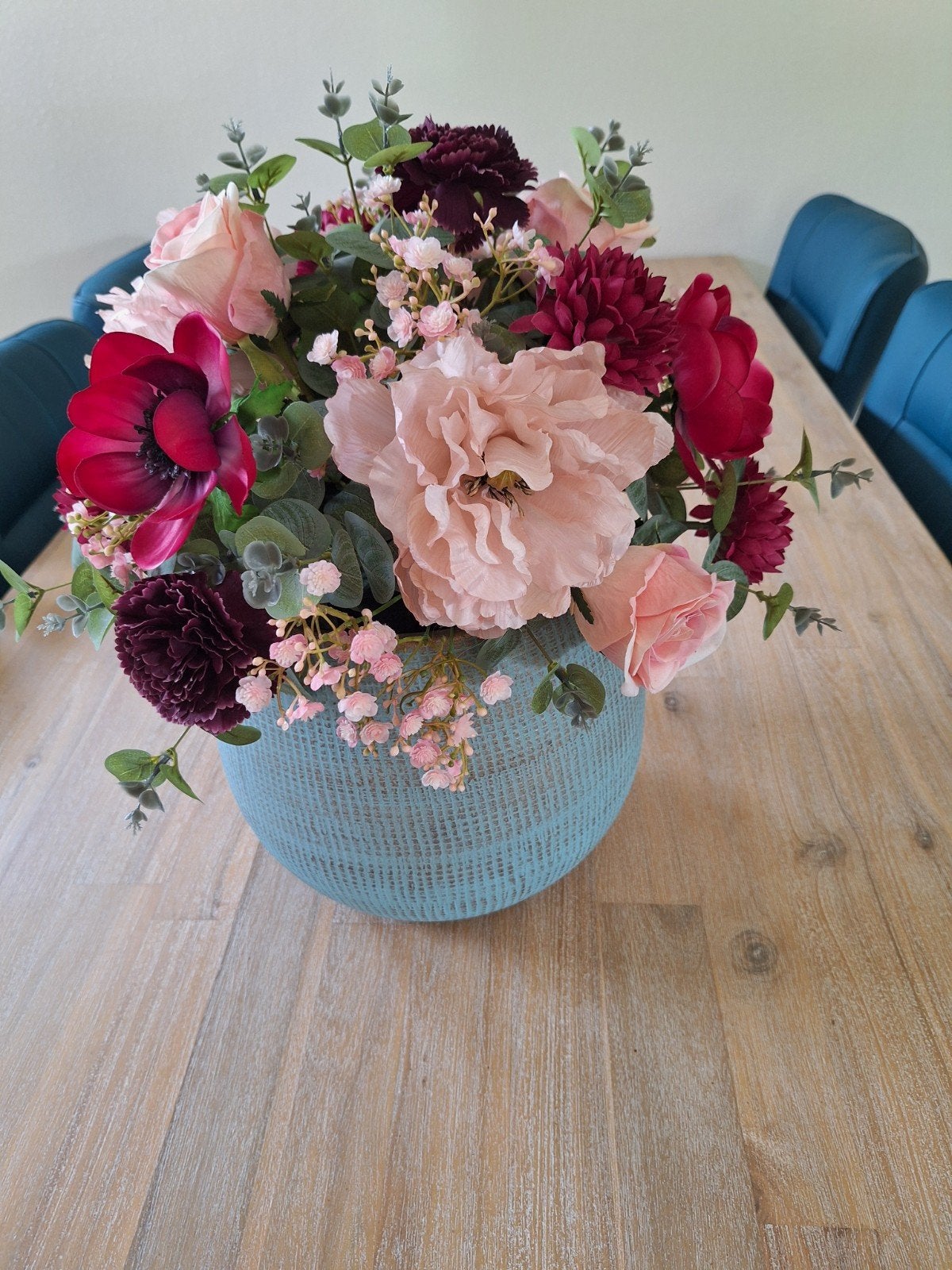 Prachtig bloemstuk in turquoise pot, Ophalen, Meerkleurig, Zo goed als nieuw, Modern