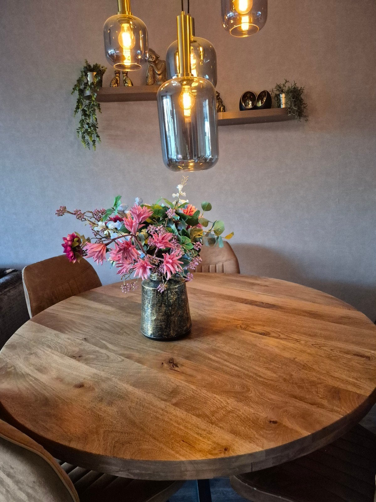 mango houten eettafel, Ophalen, Rond, Zo goed als nieuw, Vijf personen of meer