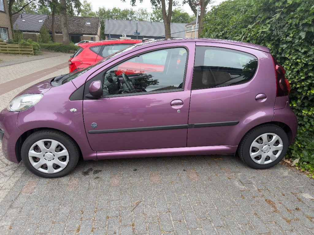 Peugeot 107 1.0 12V 5DR 2013, Auto's, Peugeot, Particulier, ABS, Airbags, Airconditioning, Bluetooth, Centrale vergrendeling, Electronic Stability Program (ESP)