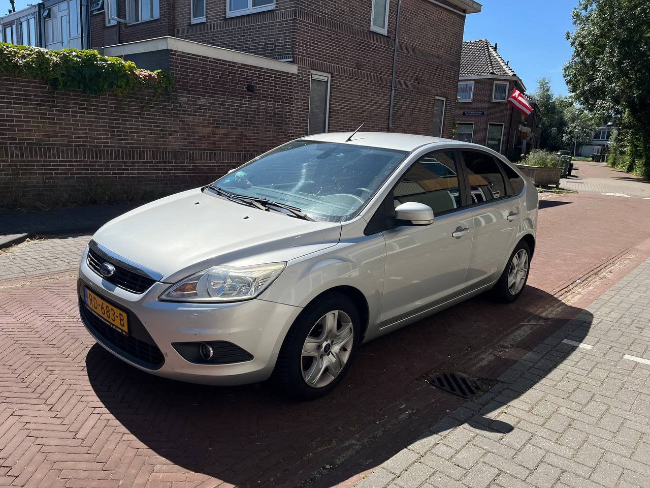 Ford Focus 1.6 74KW 5D 2009 Grijs, Auto's, 1596 cc, 15 km/l, 4 cilinders, 49 €/maand