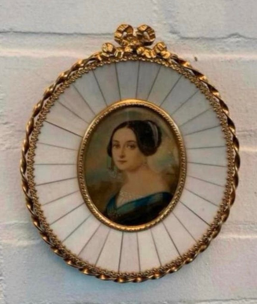 Schilderij miniatuur schilderijtje van jonkvrouw Schilder ?, Antiek en Kunst, Ophalen of Verzenden