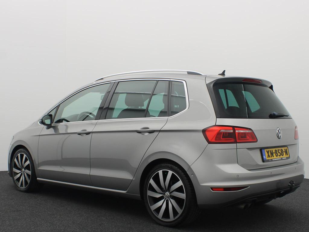 Volkswagen Golf Sportsvan 1.4 TSI Highline AUTOMAAT / TREKHA, Gebruikt, 4 cilinders, 1283 kg, Alcantara