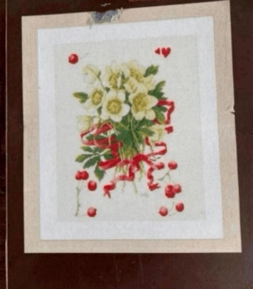 BORDUURPAKKET LANARTE M. BASTIN A HELLEBORUS GIFT, Verzenden, Nieuw, Handborduren, Borduurpakket