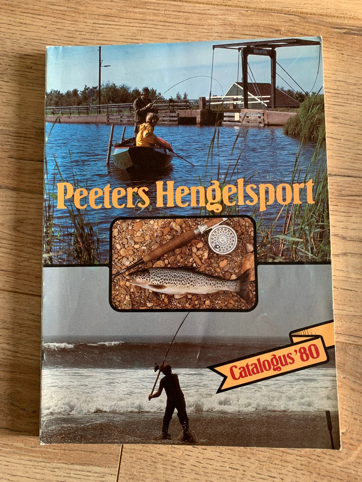 Hengelsport visboeken peeters 1980 catalogus casting corner, Ophalen of Verzenden, Zo goed als nieuw, Boek of Tijdschrift