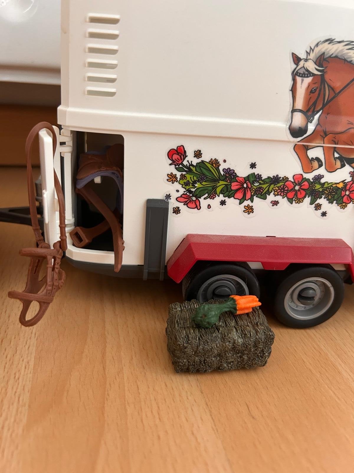 Schleich paardentrailer met pick-up en paarden set, Ophalen of Verzenden, Gebruikt