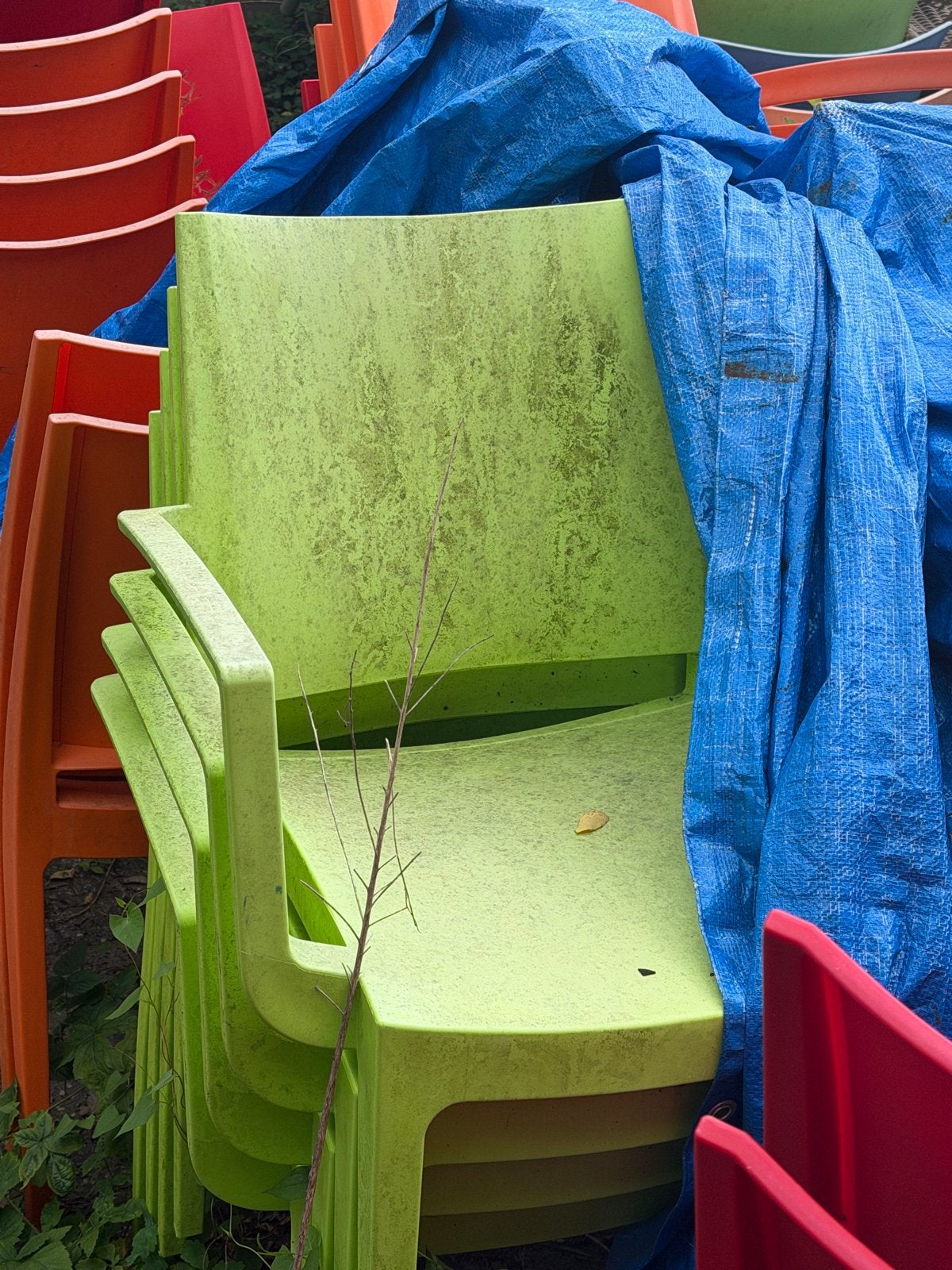 Diverse stapelbare stoelen 40 stuks, Ophalen, Gebruikt, Kunststof, Stapelbaar