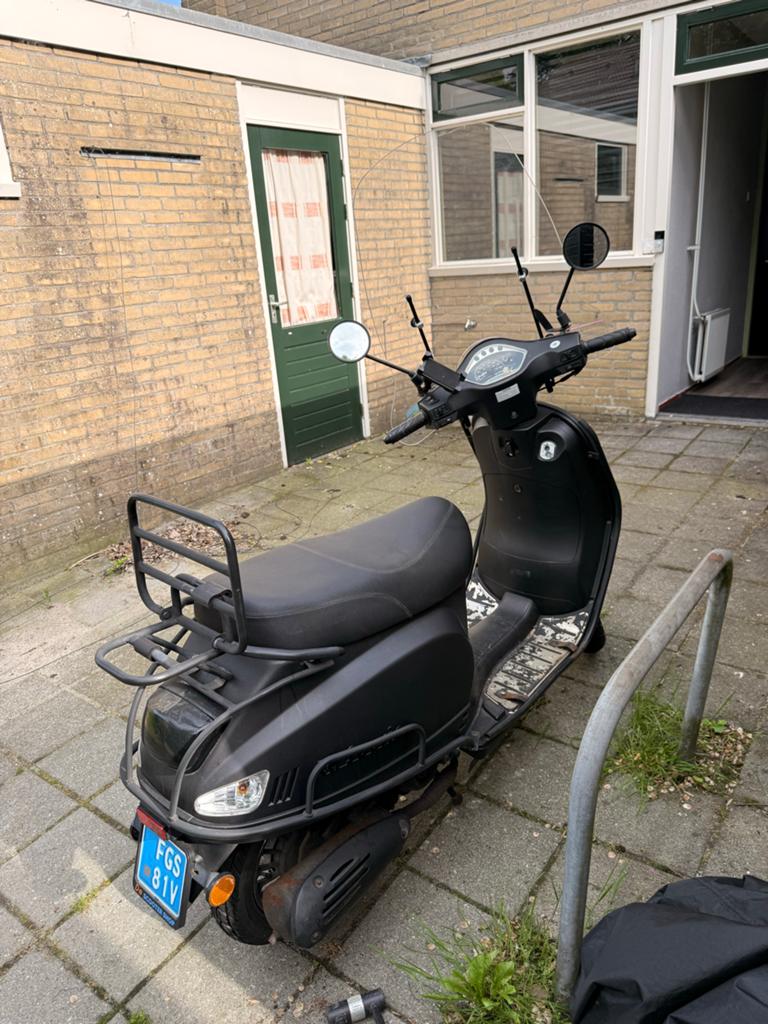 La souris scooter met nieuwe accu, Ophalen, Gebruikt, Benzine