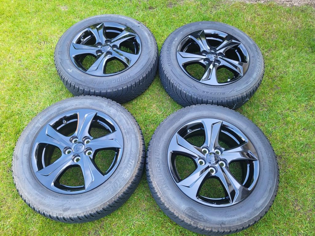 Velgen toyota yaris (nieuw model), Auto diversen, Wieldoppen, Ophalen of Verzenden, Nieuw