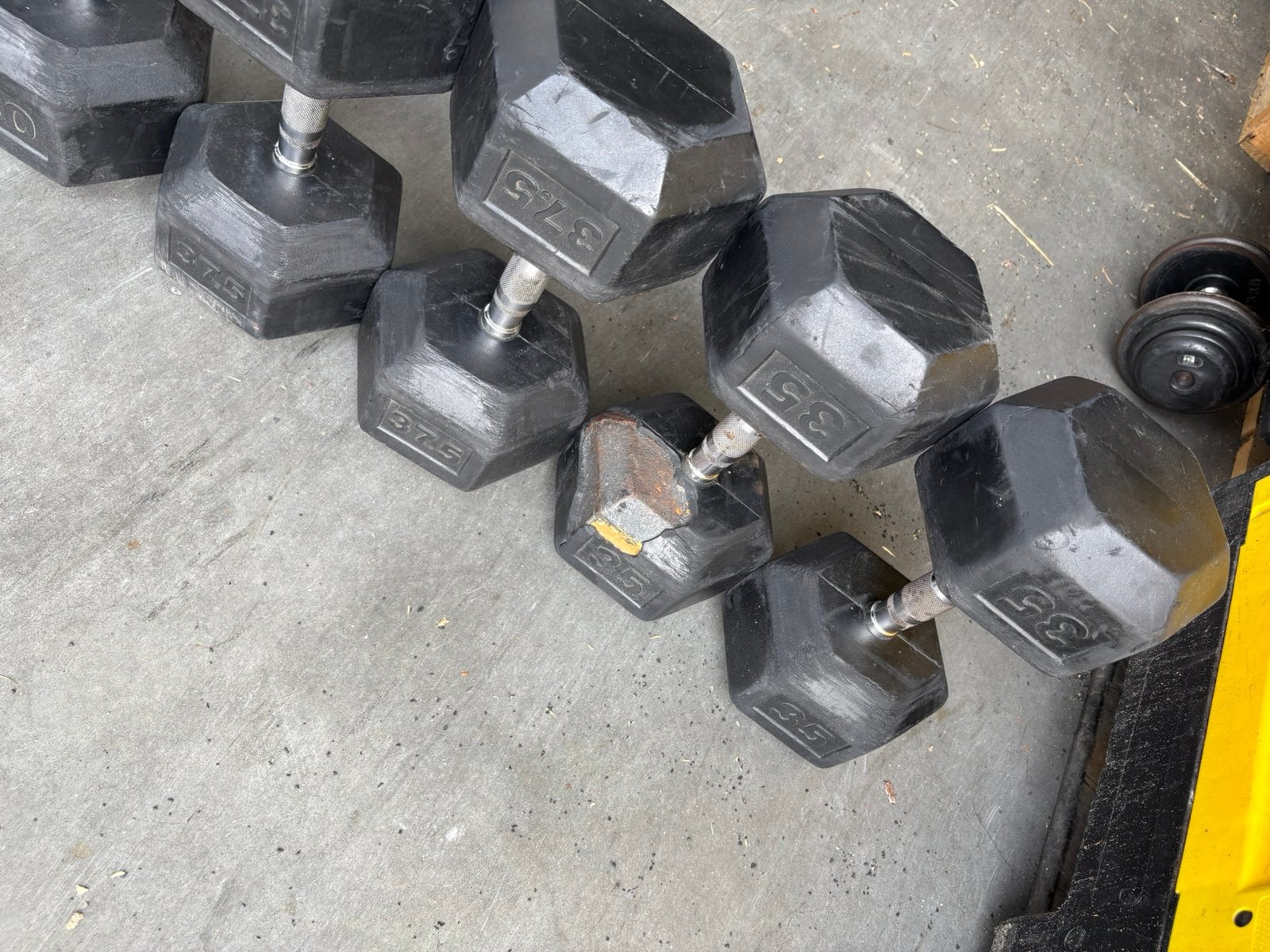 Hexa dumbbells 35-37,5 en 40 kg gewichten, Ophalen, Gebruikt, Gewichten, 35-37,5 en 40 kg