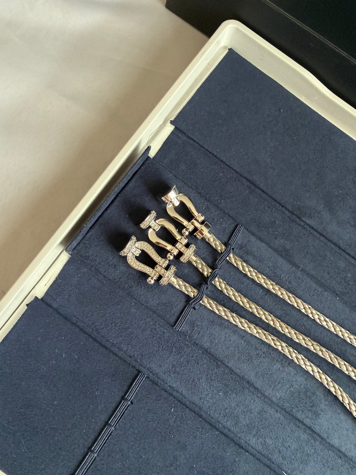 Fred armband full zilver, Nieuw, Ophalen of Verzenden, Zilver, Grijs