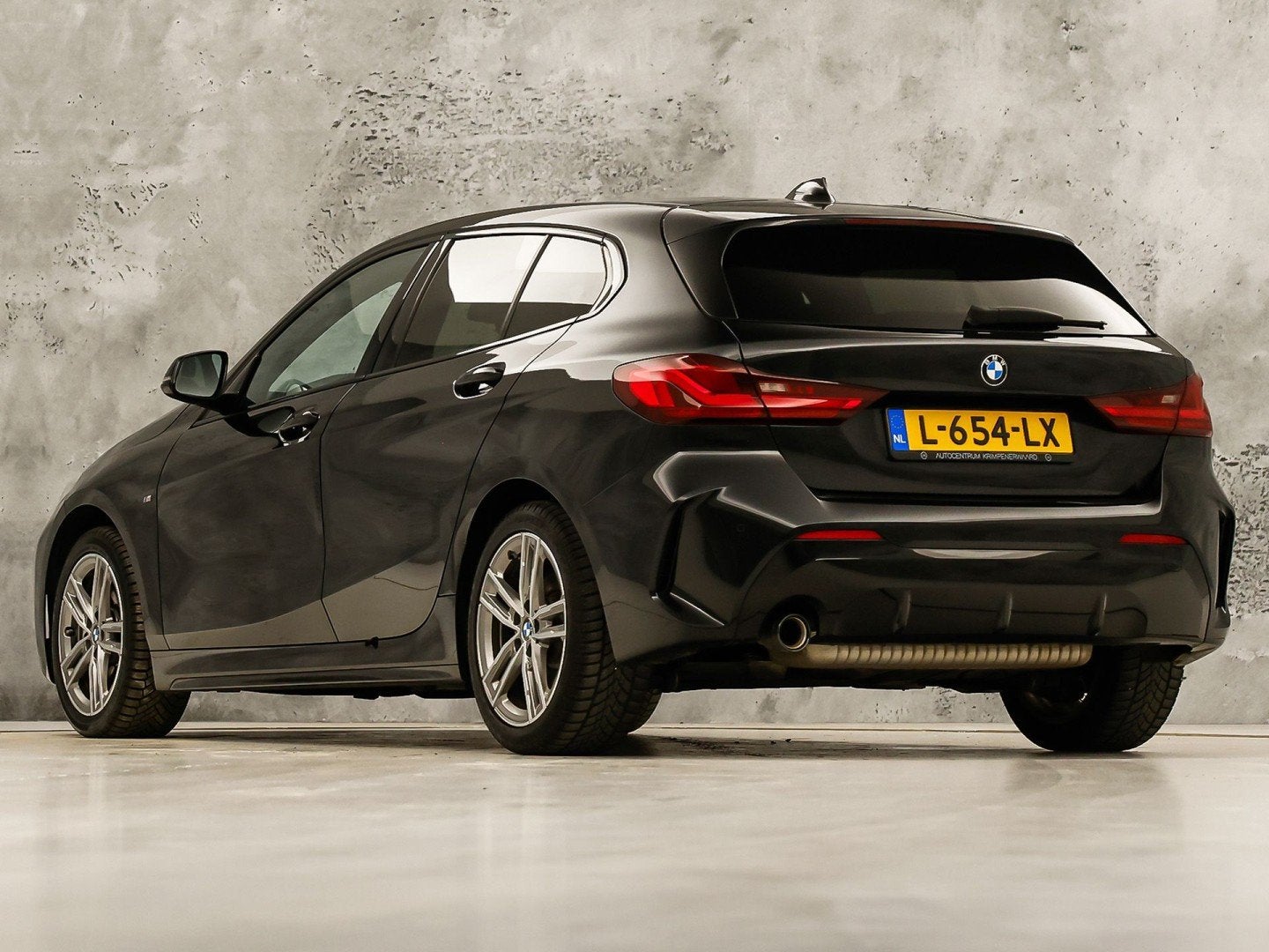 BMW 1 Serie 118i M Sport High Executive Automaat (NAP, APPLE, Auto's, 136 pk, Gebruikt, Leder en Stof, Zwart