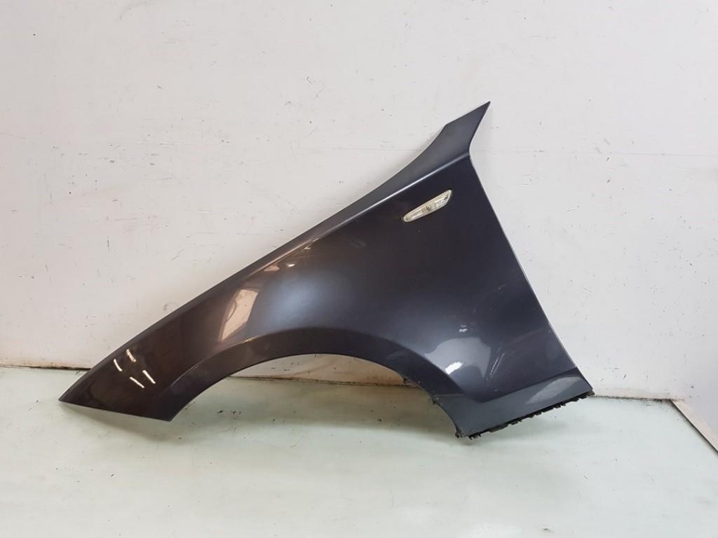Spatbord Links Voor BMW 1 serie (E87/87N) 2006 41357133227, Gebruikt, Petuelring 130, München 80809, , Duitsland, BMW, Bayerische Motoren Werke AG