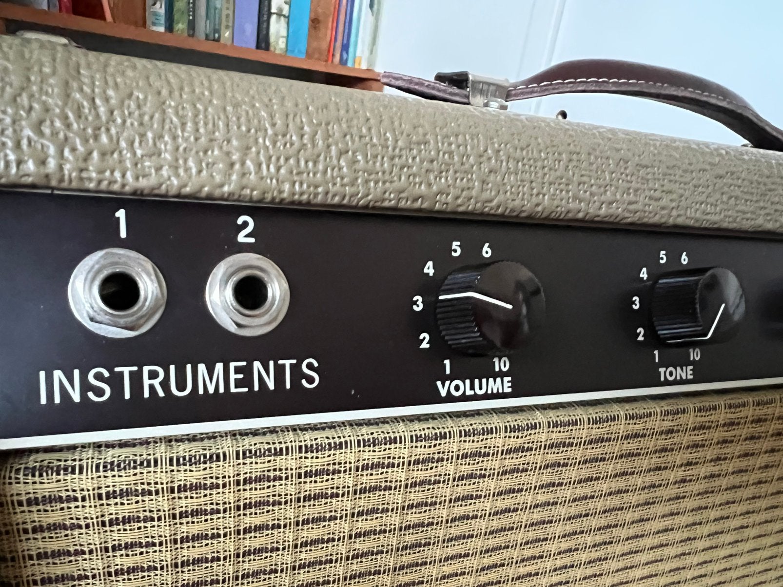 Foto 5 van Fender Pinceton Chris Stapleton (handwired Brownface)