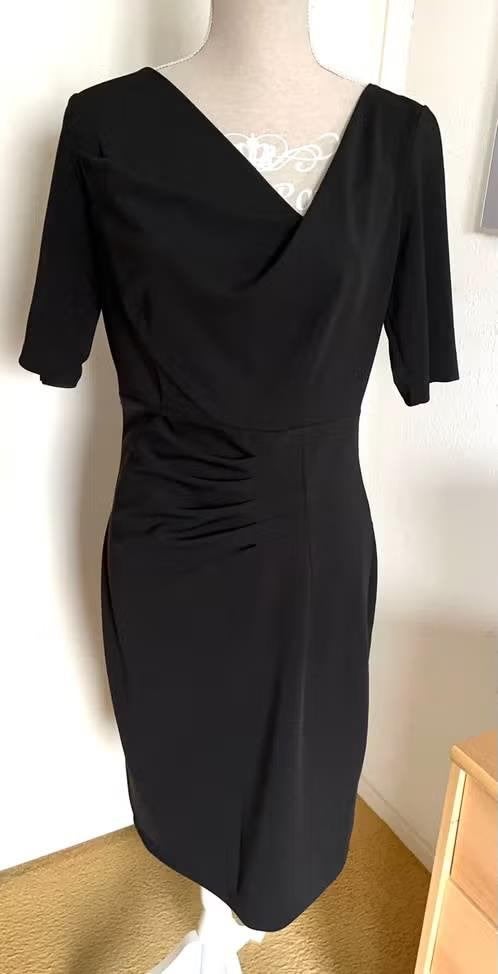 Rinascimento zwarte jurk maat 40/42[v], Kleding | Dames, Jurken, Maat 38/40 (M), Zwart, Ophalen of Verzenden, Zo goed als nieuw