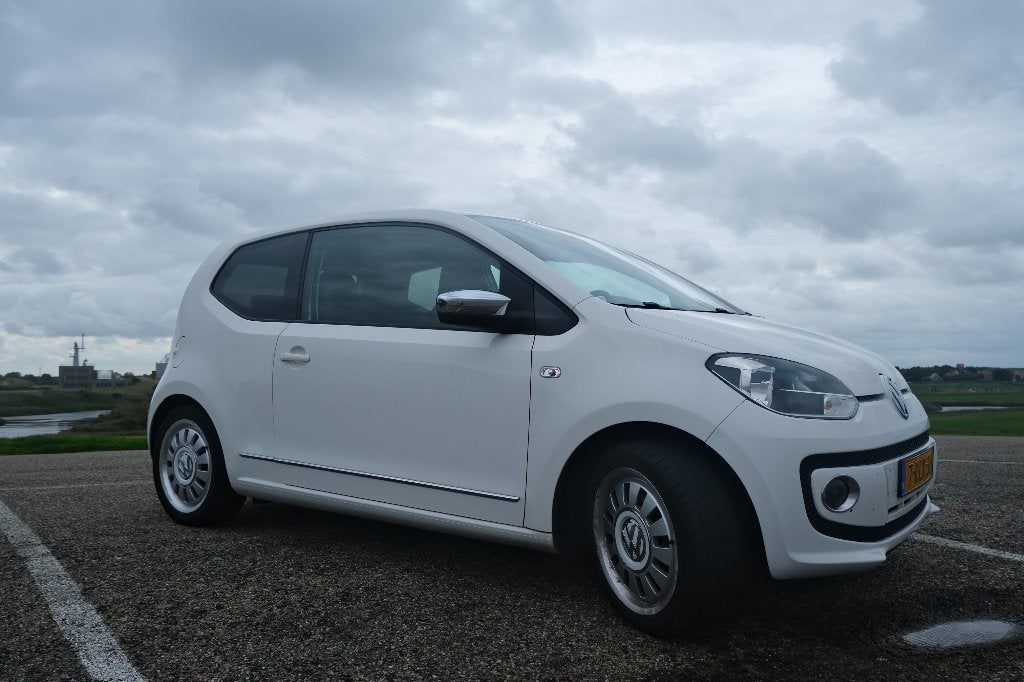 Nette Volkswagen up! Inclusief winterbanden!, Auto's, Stof, 74 pk, Up!, 4 stoelen