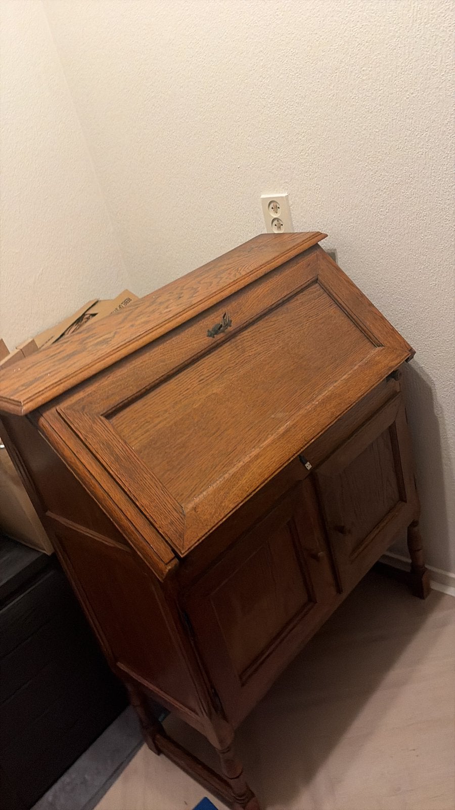 Antiek dressoir ZSMW!!