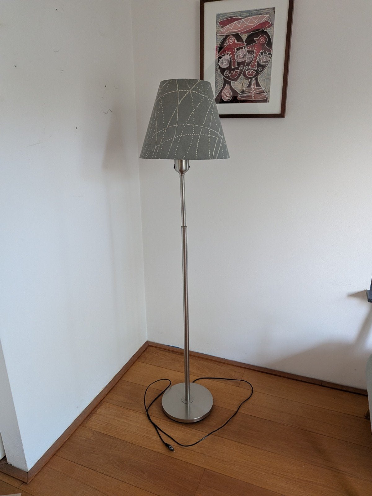 IKEA Sifferbo Staande Lamp met Grijze Kap - Modern Design, Ophalen, Gebruikt, GU10, Textiel