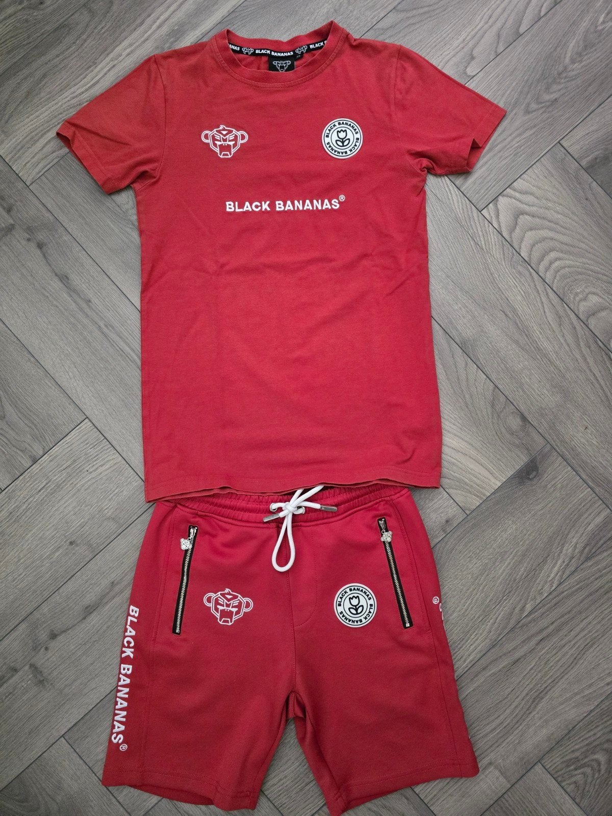 Black Bananas T-shirt en korte broek set - Maat XS, Ophalen of Verzenden, Black Bananas, Gedragen, Rood