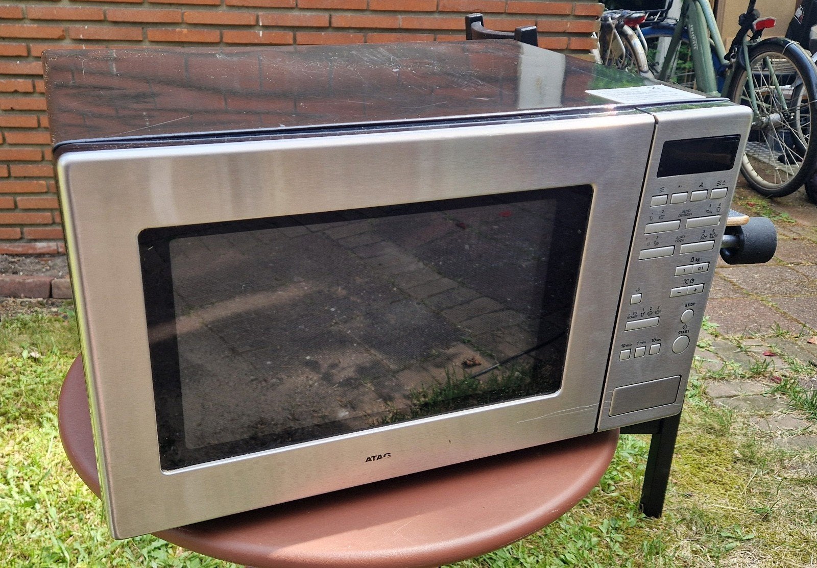 Combimagnetron en oven, Ophalen, Grill