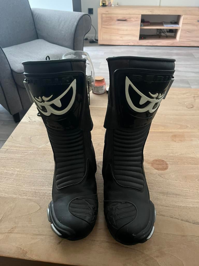 Berik race motor laarzen maat 43, Motoren, Kleding | Motorkleding, Ophalen of Verzenden, Tweedehands, Laarzen