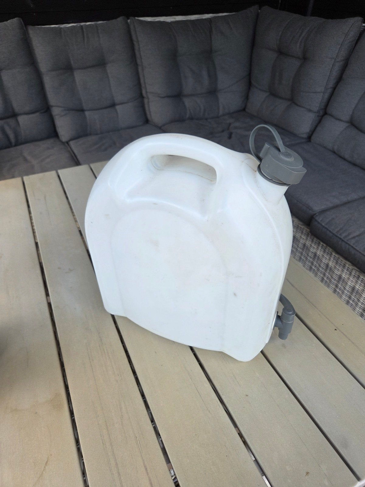 Water jerrycan met kraan - Ideaal voor camping/outdoor, Ophalen, Gebruikt