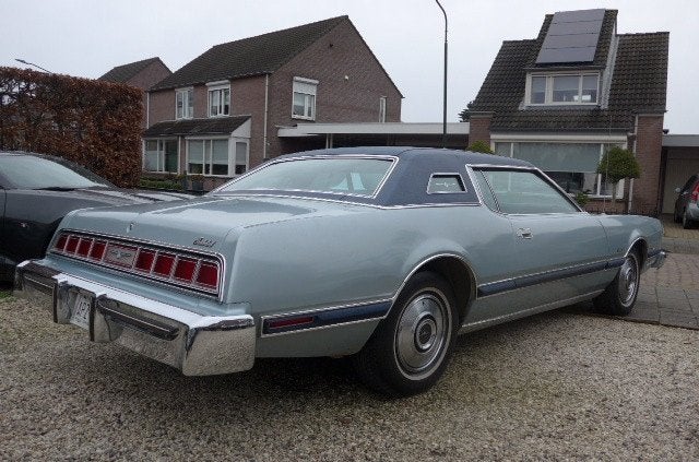 Ford Thunderbird 7.5 Liter (bj 1973, automaat), foto 2