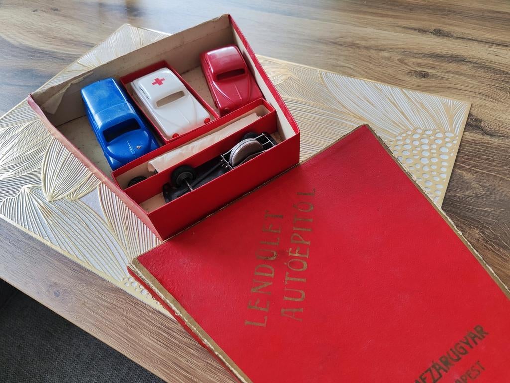 IK ZOEK Bauset, Blikken speelgoed, Oude speelgoed, Lemez, Ophalen of Verzenden, Yogamat