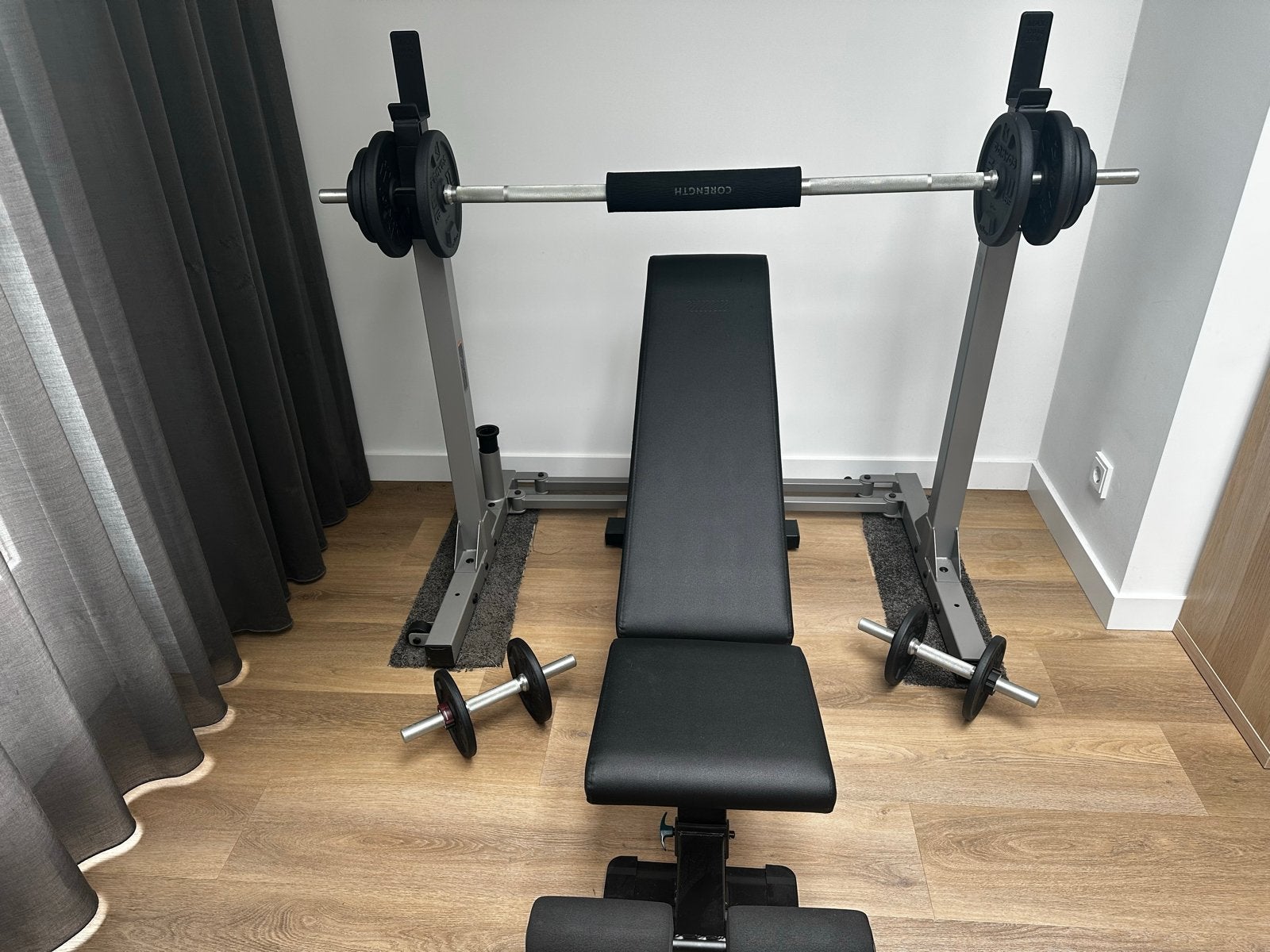 Complete Fitness Set: Corength Bank, Halters en Gewichten, Ophalen, Zo goed als nieuw, Armen, Fitnessbank