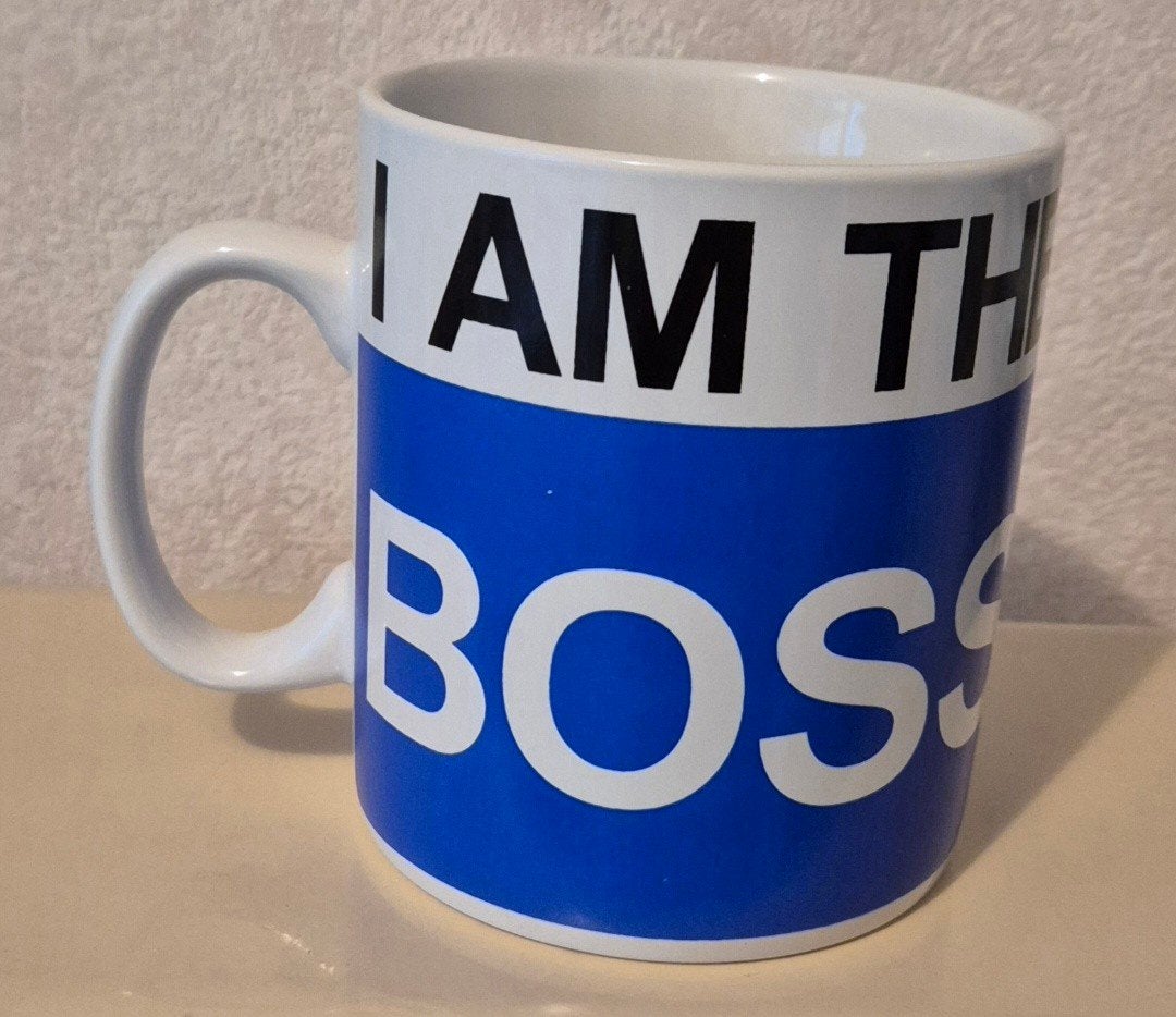 XL beker " l am the boss", Ophalen of Verzenden, Zo goed als nieuw, Aardewerk