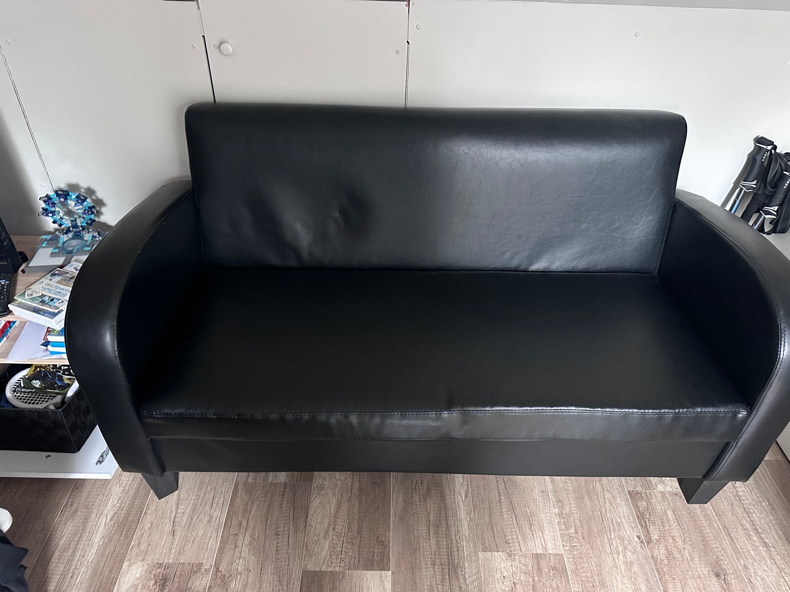 Kunstleren bankje voor game/kinderkamer - 138x65x40cm, Ophalen, Kunststof, Gebruikt, Minder dan 75 cm