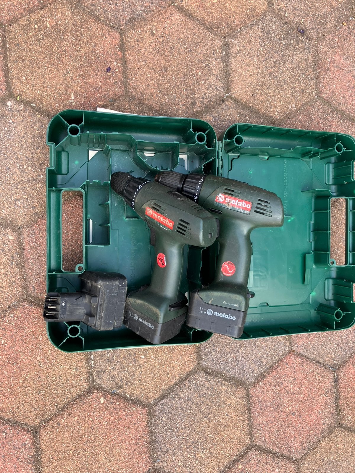 2 Metabo accuboor/schroefmachines, Ophalen of Verzenden, Gebruikt, Minder dan 400 watt, Boor- en Schroefmachine