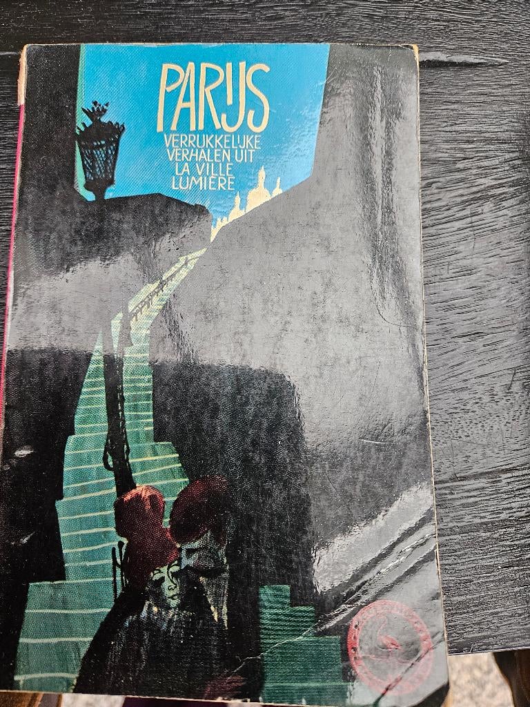 Omnibus - Parijs, Ophalen of Verzenden, Gelezen