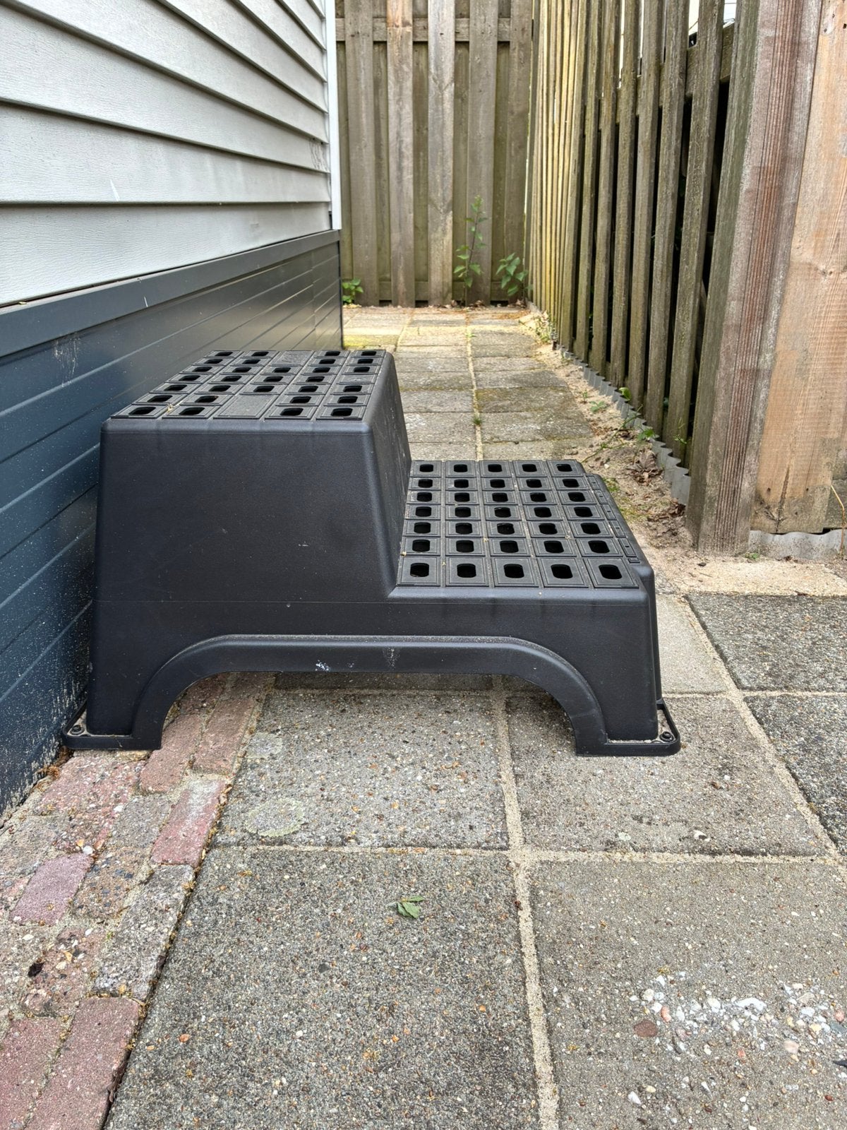 Trapje voor camper, caravan of sta-caravan, Ophalen, Zo goed als nieuw
