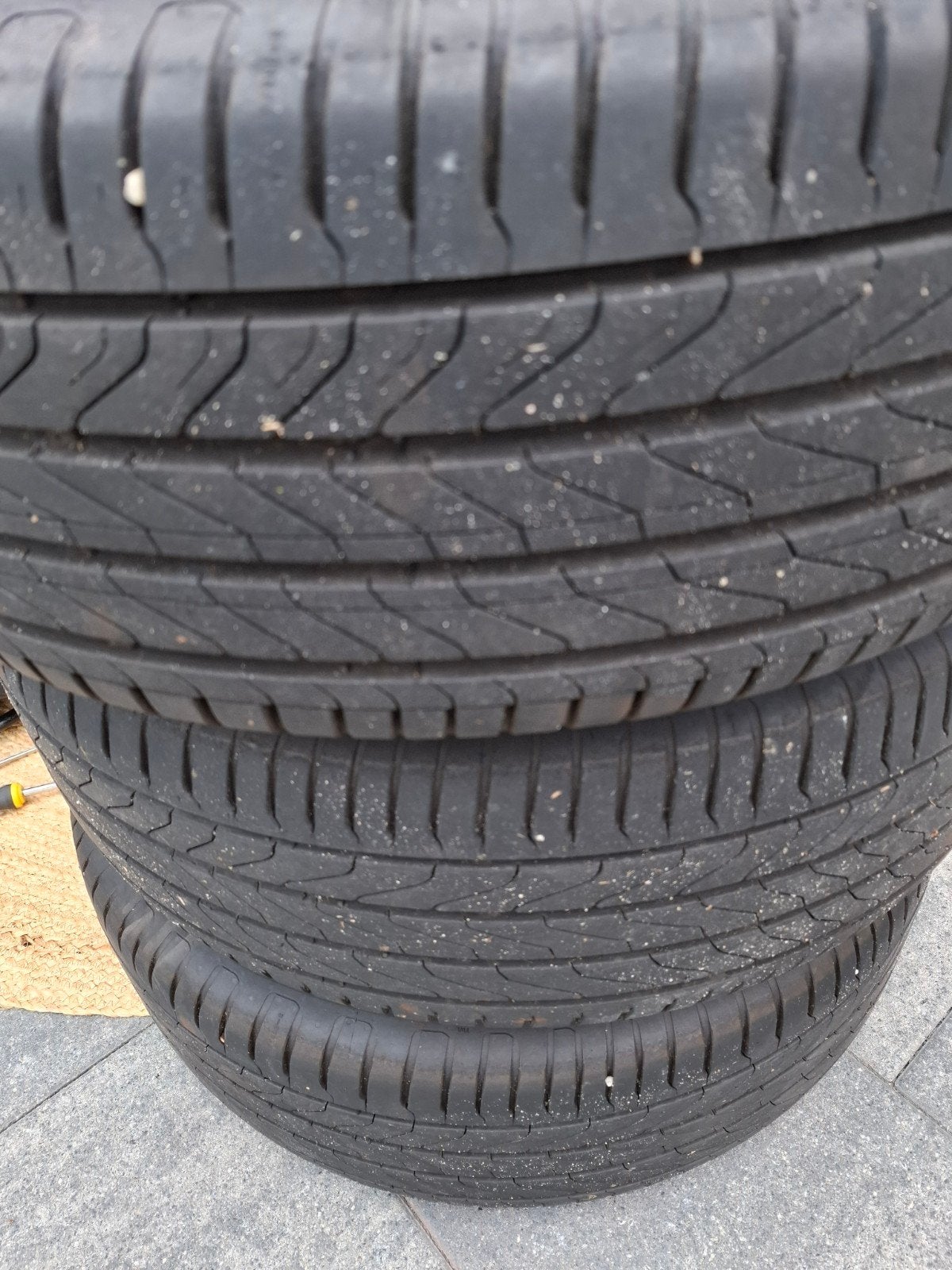 goede velgen met zomerband.continental banden..215/60r16, Auto-onderdelen, Ophalen, 16 inch, Personenwagen, Zomerbanden
