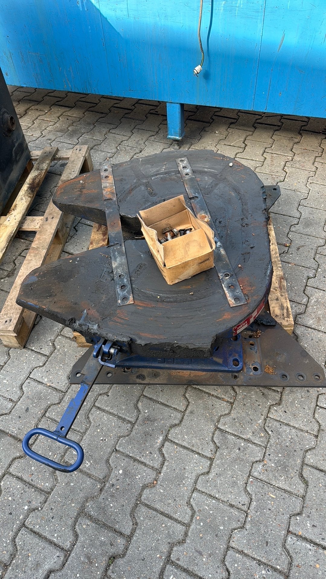 Koppelschotel Jost JSK38 C1 3.5”, Ophalen