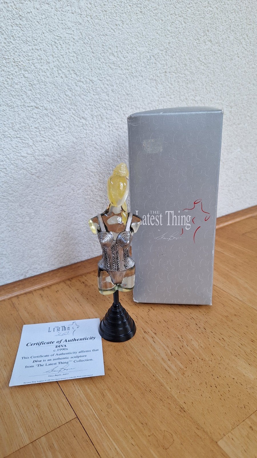 The Latest Thing Diva beeldje met certificaat, Verzamelen, Ophalen, Zo goed als nieuw