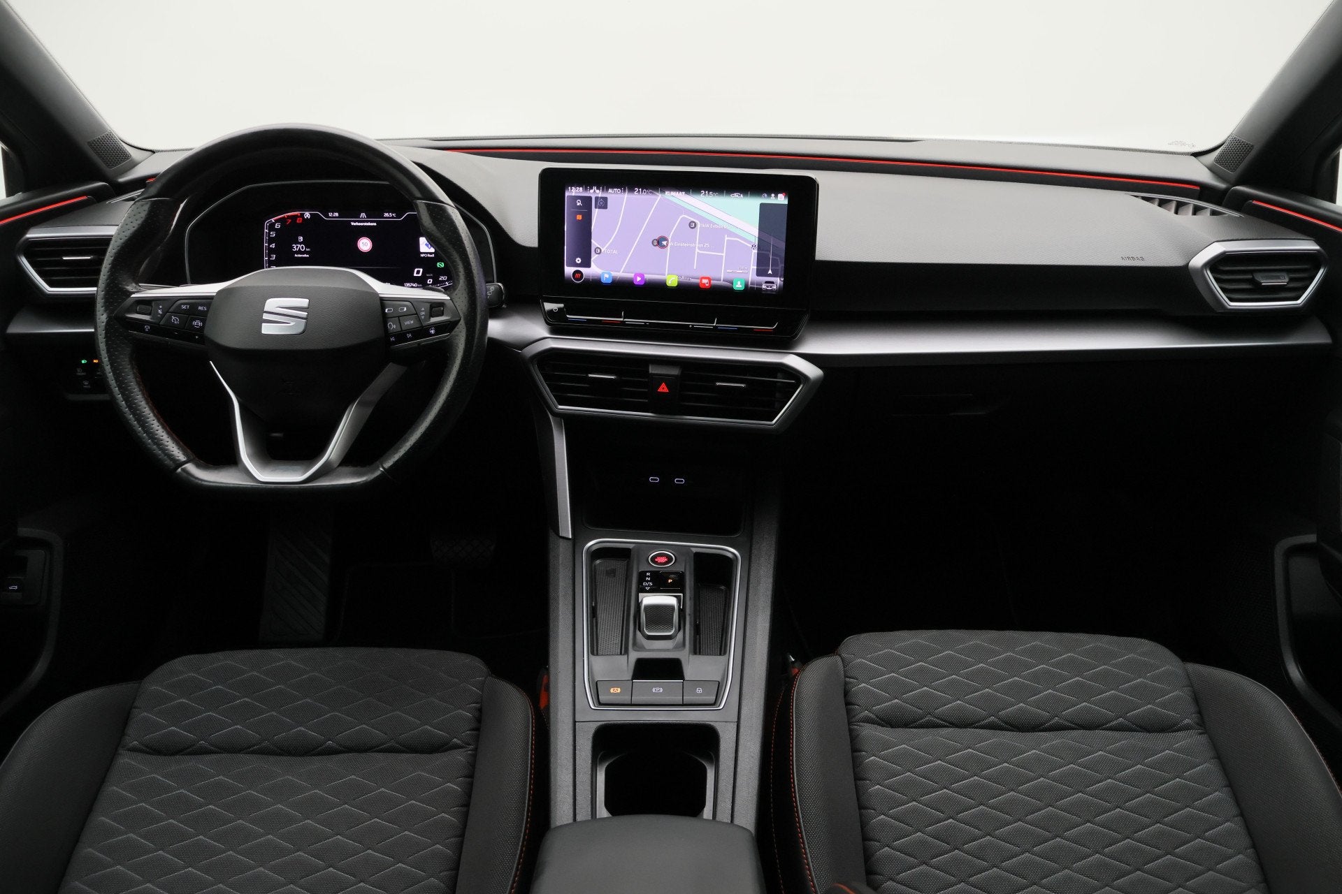 SEAT Leon Sportstourer 1.0 eTSI DSG FR Business Intense Eers, Auto's, Dealer onderhouden, Gebruikt, 700 kg, Leon